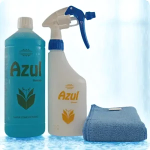 Produto de limpeza multiusos Azul HomCare – detergente concentrado que remove sujidade e deixa um brilho de limpeza profissional.